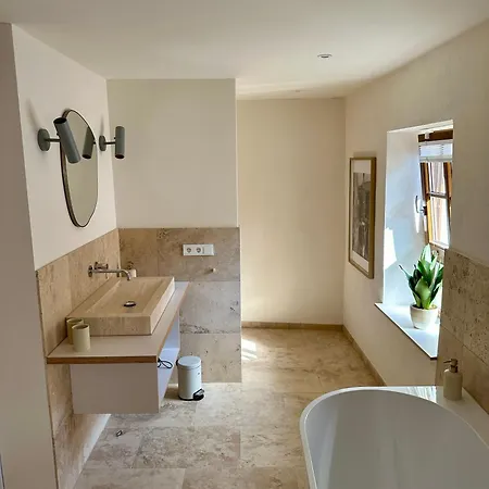 Neue Neunzehn - Stadthaus, 2dz, 2baeder, Kamin 아파트 *