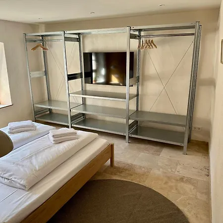 Neue Neunzehn - Stadthaus, 2dz, 2baeder, Kamin Appartement Freinsheim