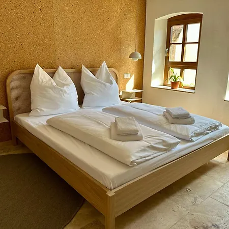 Appartement Neue Neunzehn - Stadthaus, 2dz, 2baeder, Kamin *