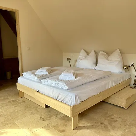 Appartement Neue Neunzehn - Stadthaus, 2dz, 2baeder, Kamin