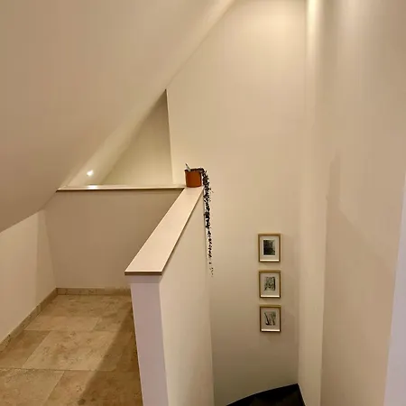 Neue Neunzehn - Stadthaus, 2dz, 2baeder, Kamin