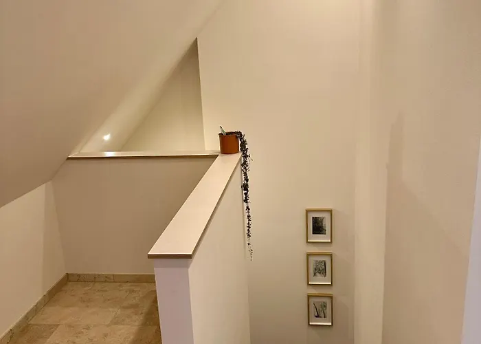 Neue Neunzehn - Stadthaus, 2dz, 2baeder, Kamin